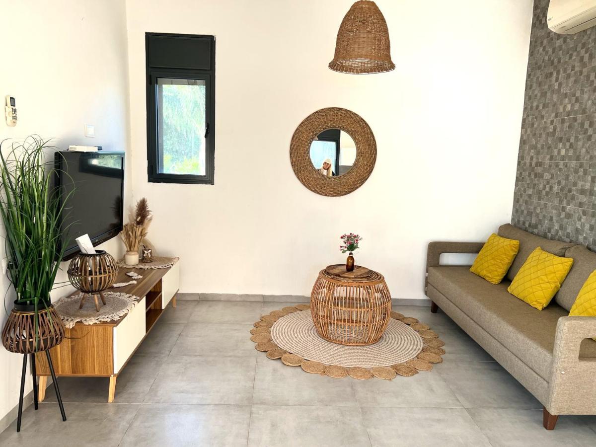שפיגל קו ראשון לנחל-Hagoshrim,הגושרים Apartamento Exterior foto
